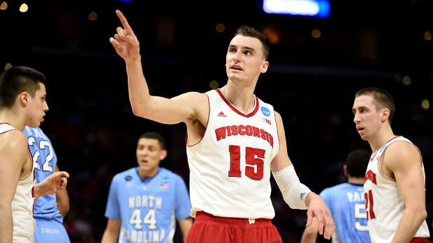 sam dekker wisconsin unc ncaa tournament